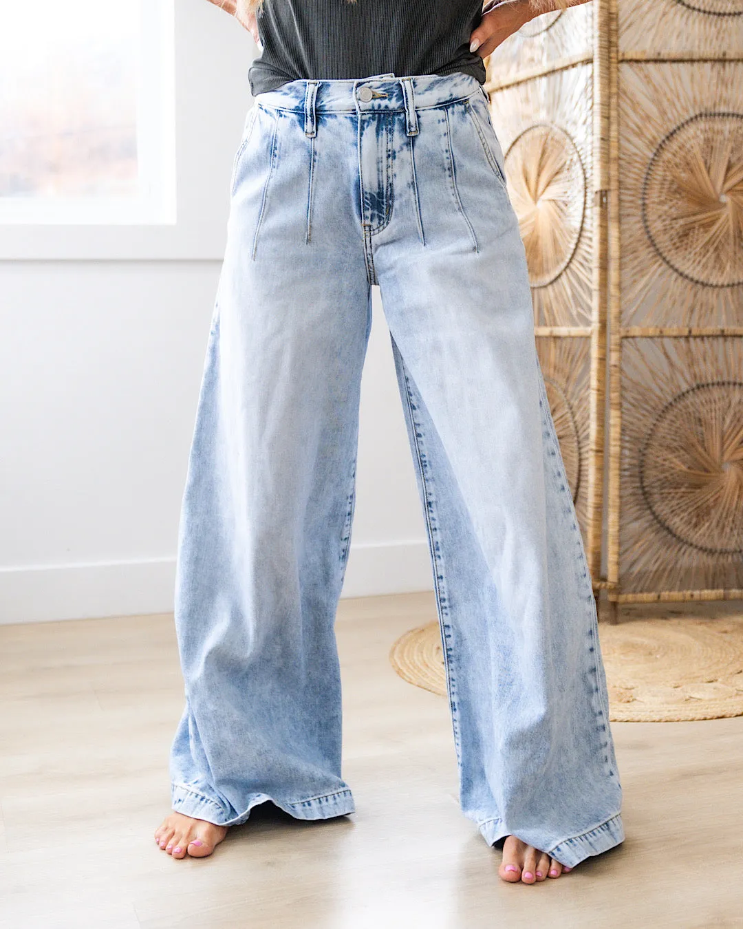 KanCan Elsie Ultra Wide Leg Jeans